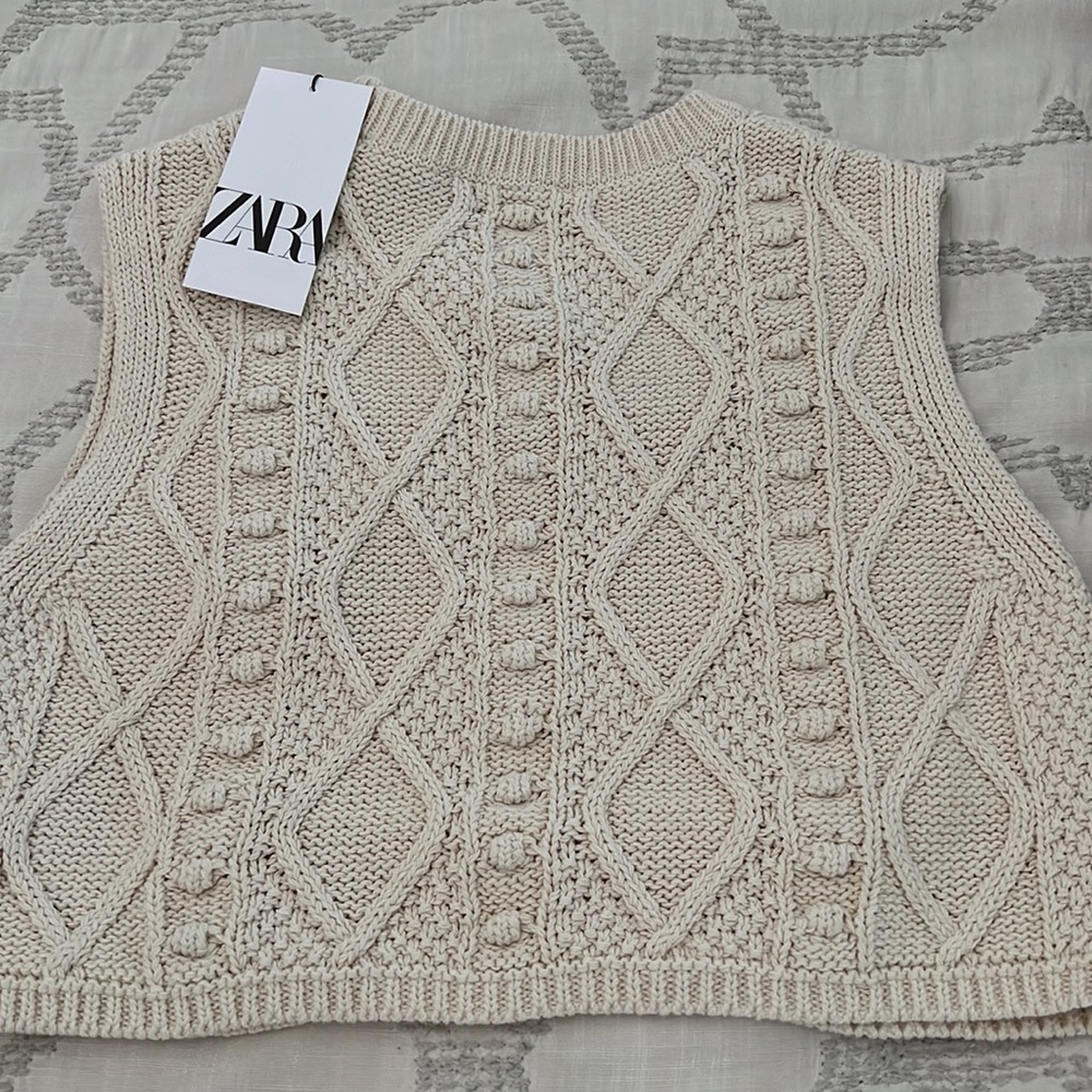 Zara Cream Cable Knit Cropped Sweater Vest - Picture 4 of 5